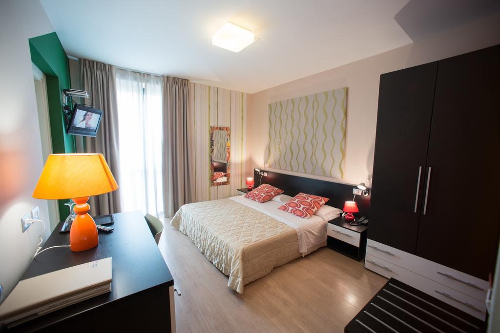 Berghotel Bérgamo Habitación foto